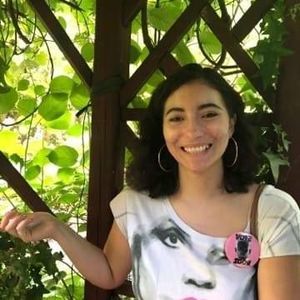 Meet your Posher, Isabela